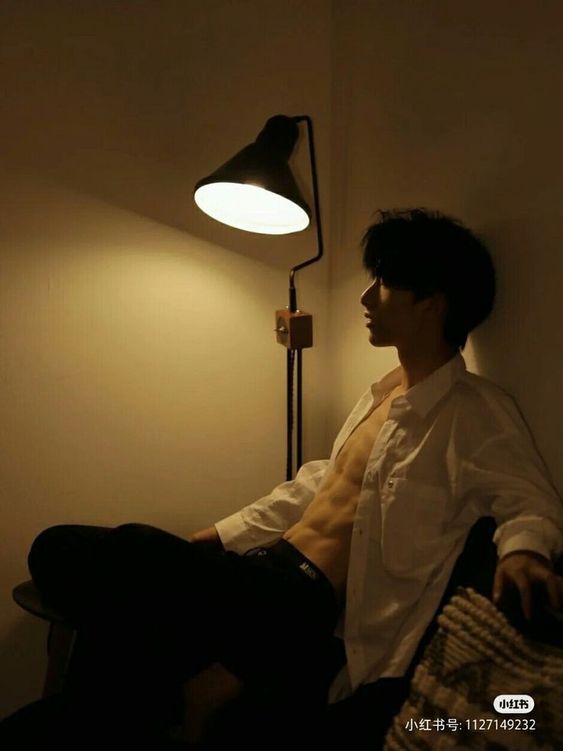 TÔI XUYÊN THÀNH VỢ CỦA THÁI TỬ GIA