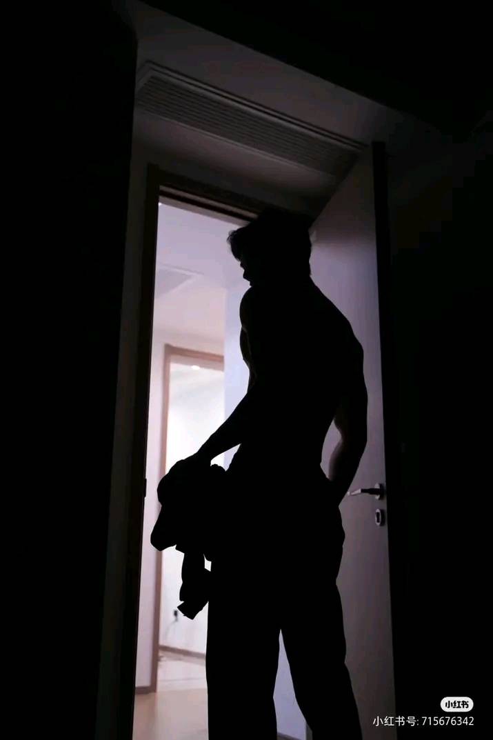 TÔI MẮC KẸT GIỮA 2 ĐỨA CON TRAI CỦA CHỒNG