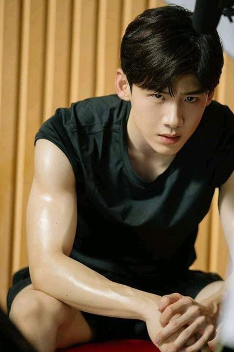 CHỒNG TÔI CÓ 2 NHÂN CÁCH