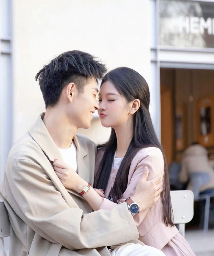 YÊU EM TỪ LÚC CÒN HỌC MẪU GIÁO