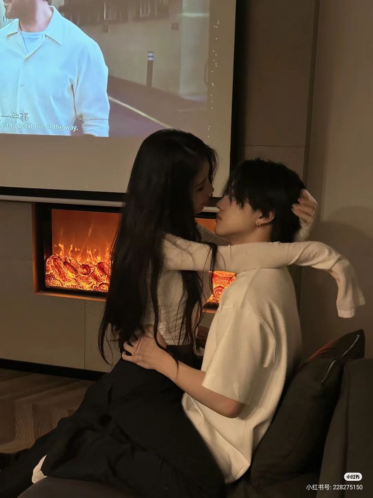 TÔI VÀ BẠN THÂN QUYẾT TÂM MANG TRAI ĐẸP VỀ NHÀ