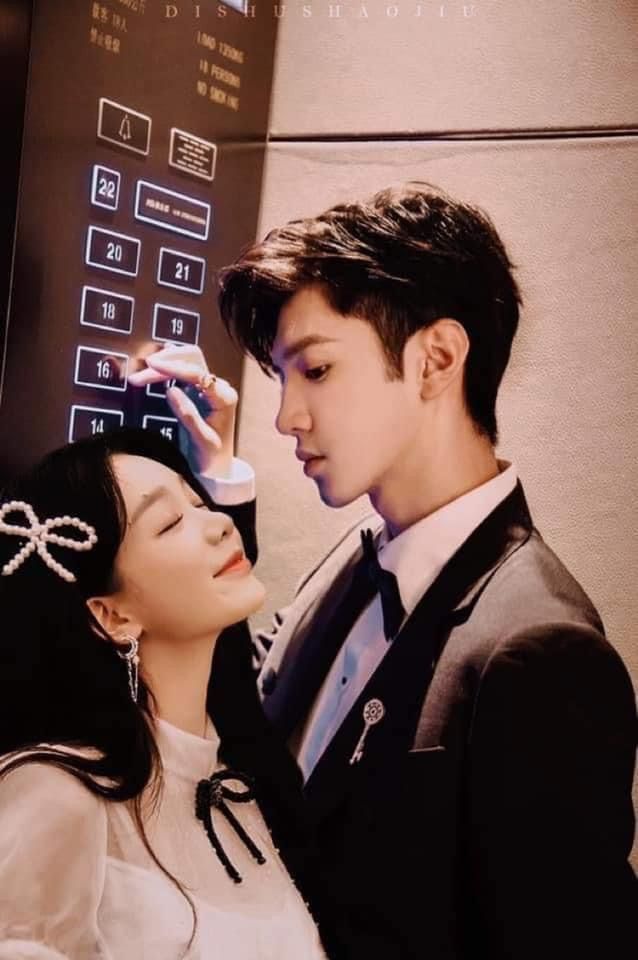 KHI TÔI CẦM KỊCH BẢN NỮ PHỤ ĐỘC ÁC