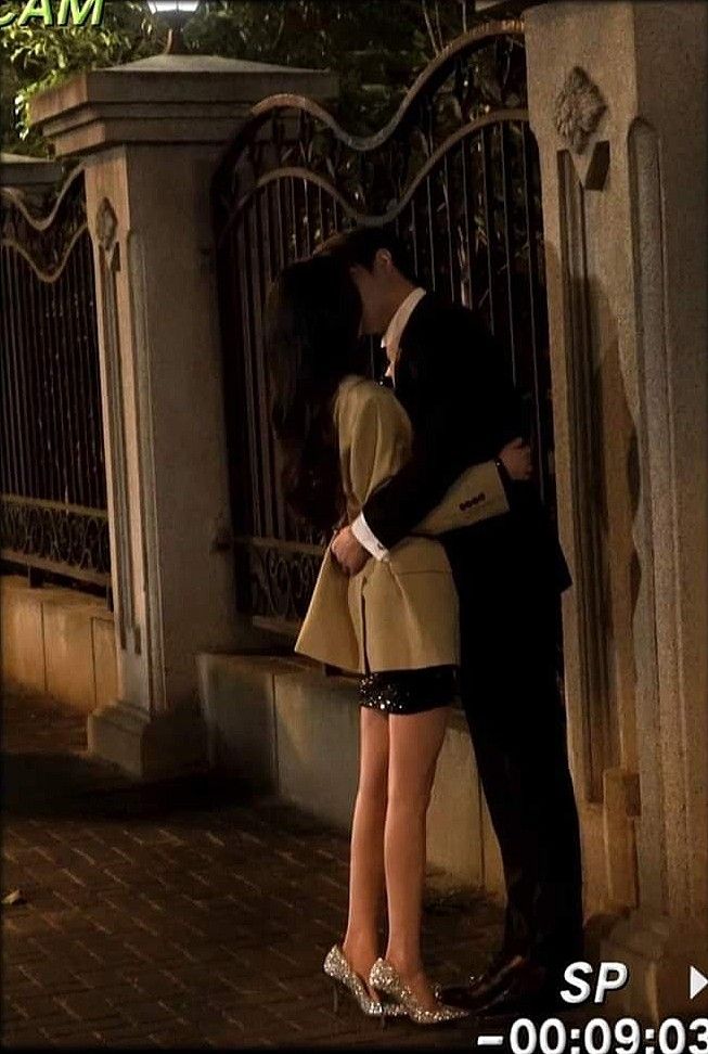 BẤT NGỜ THÀNH ĐÔI VỚI SẾP